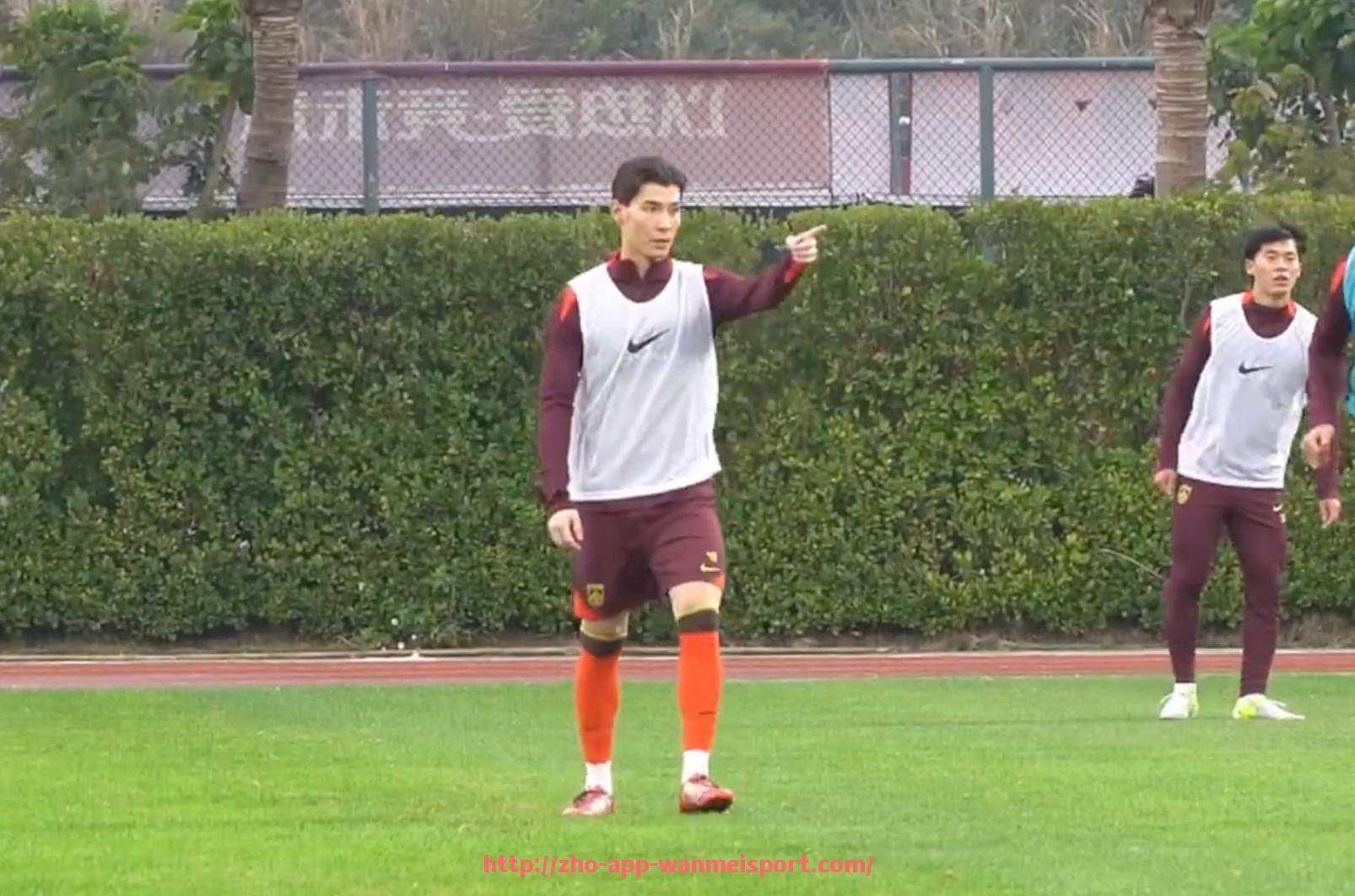 完美体育官方入口-北京CBA足球啦啦操活动综述 完美体育官方入口-北京CBA足球啦啦操活动综述